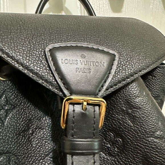 Louis Vuitton backpack - Picture 3 of 8